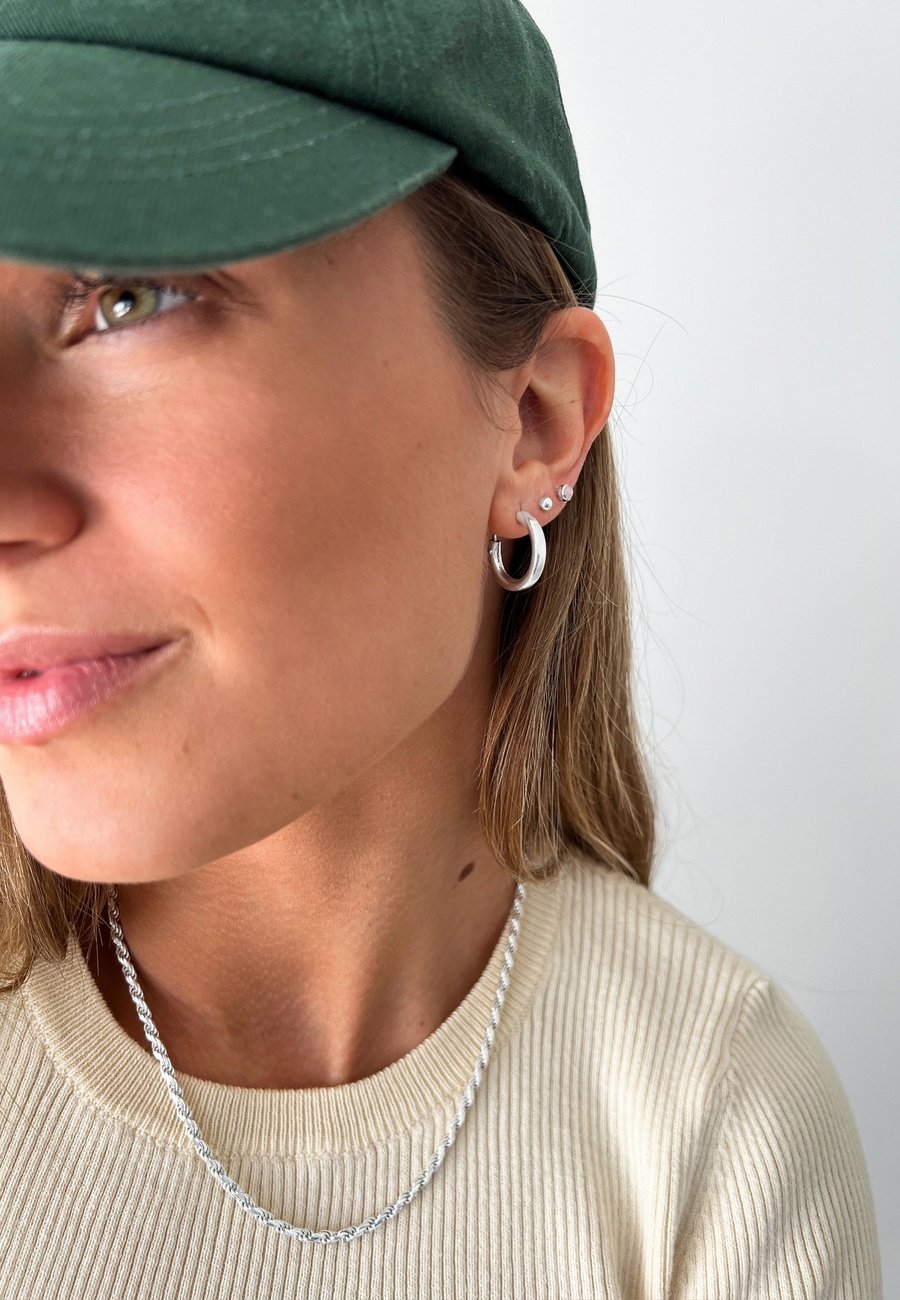 PENDIENTES ACHALA (16MM)