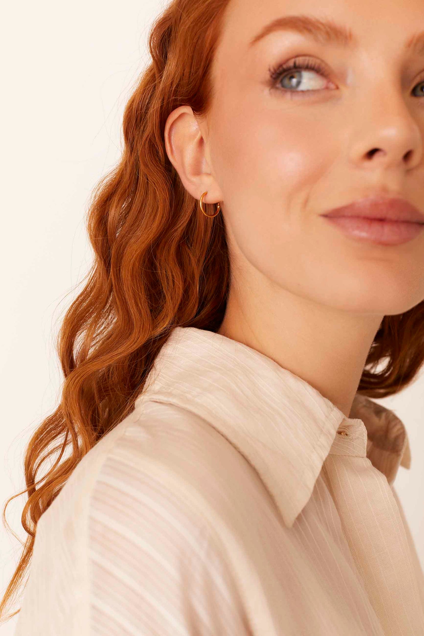 PENDIENTES JIVANA (16MM) BAÑADOS EN ORO