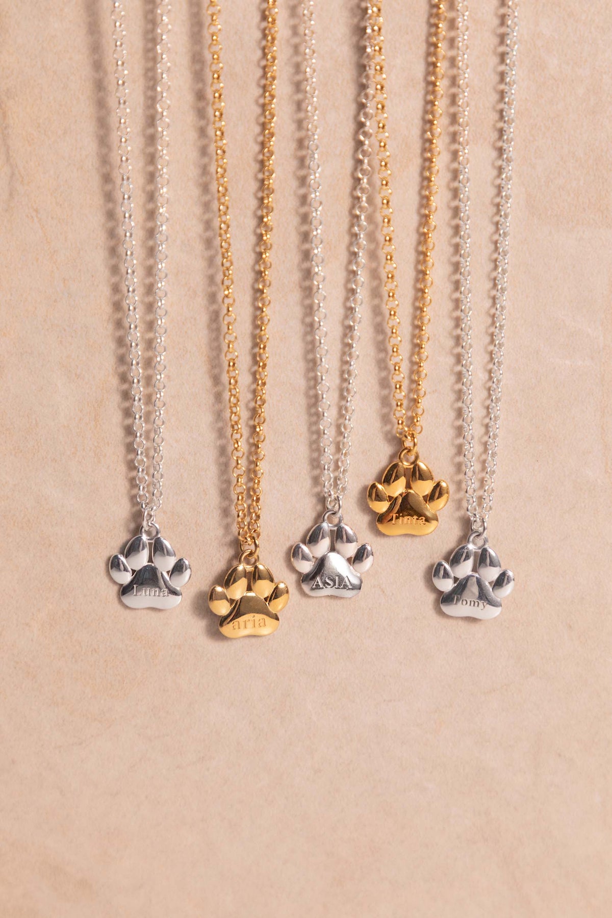 COLLAR PANJA PERSONALIZADO BAÑADO EN ORO