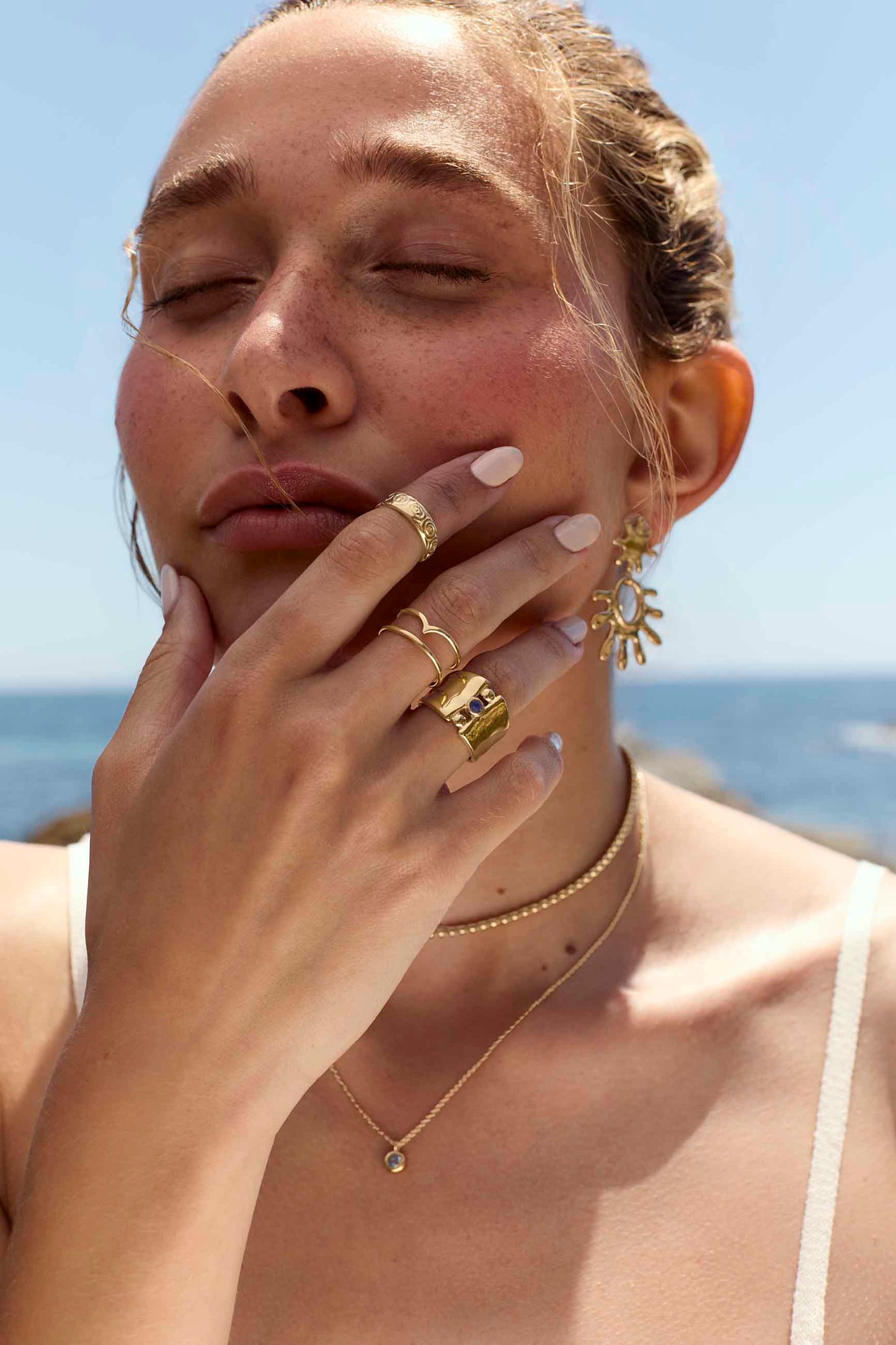 BAGUE MIDI MALAVAK PLAQUÉE OR