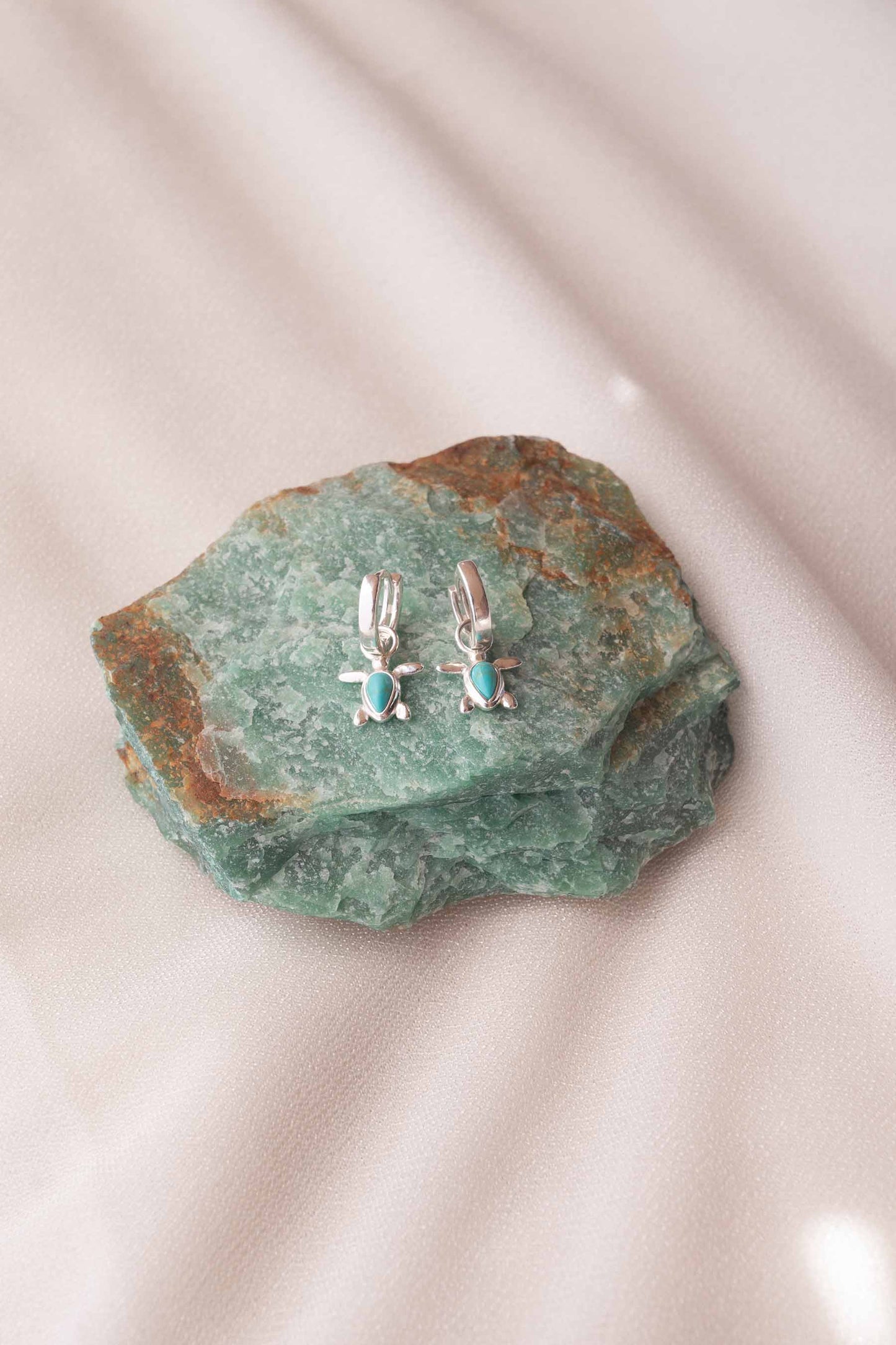 BOUCLES D'OREILLES KACHHUA (10MM)