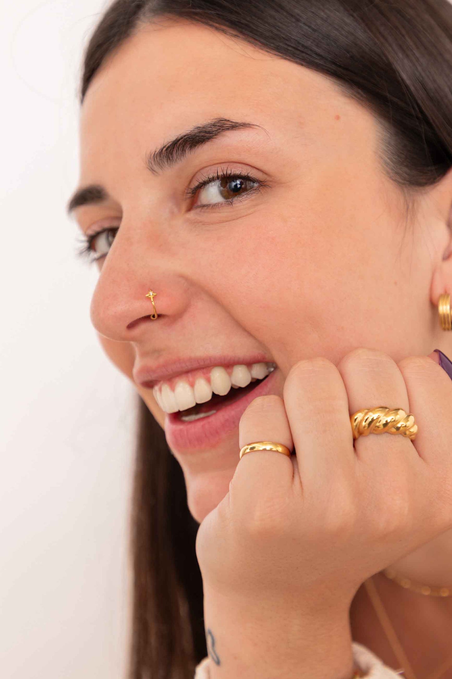 PIERCING KEMATE (8MM) BAÑADO EN ORO