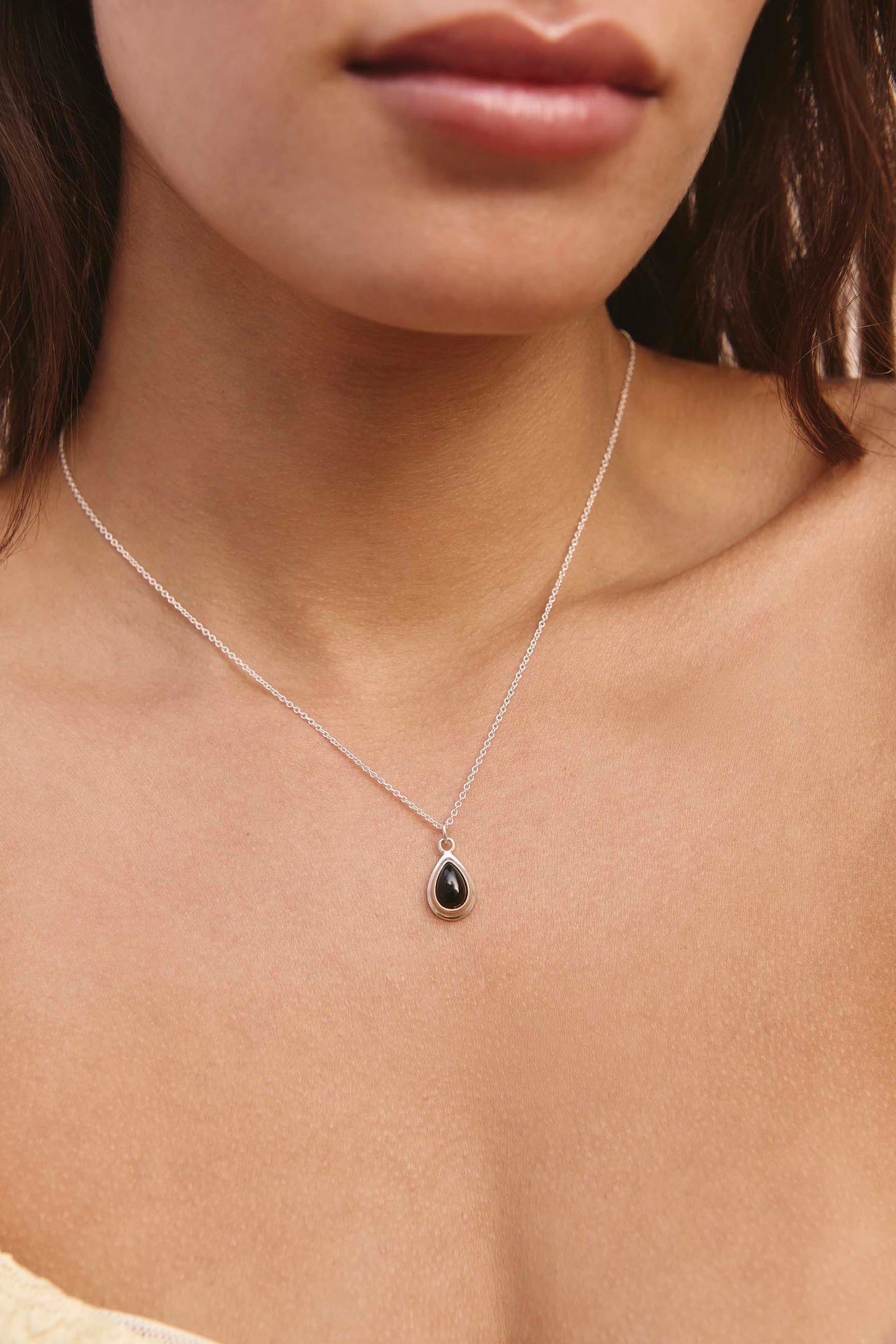 RAKA BLACK ONYX NECKLACE