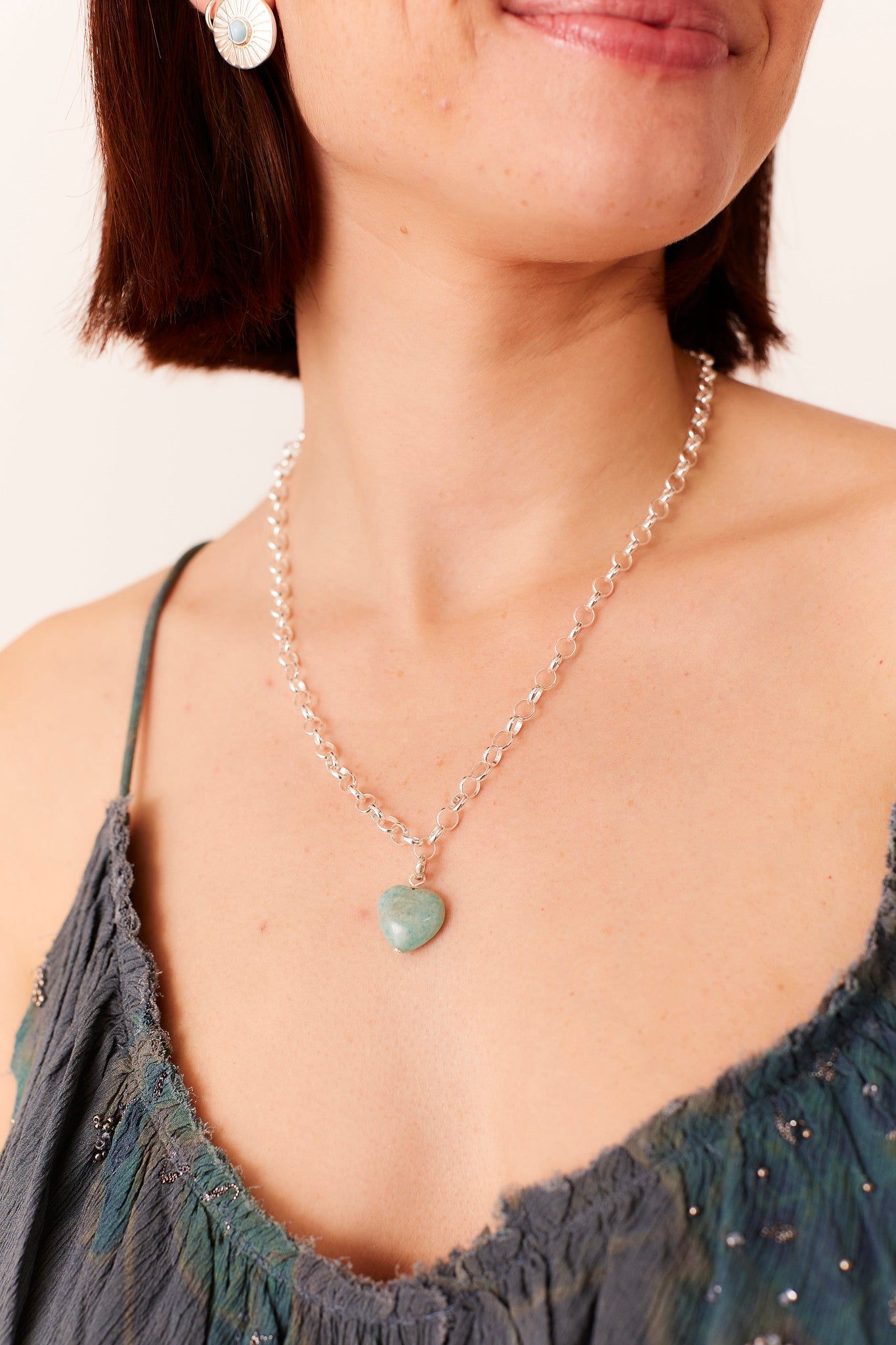 GOL NECKLACE LOGO CLOSURE