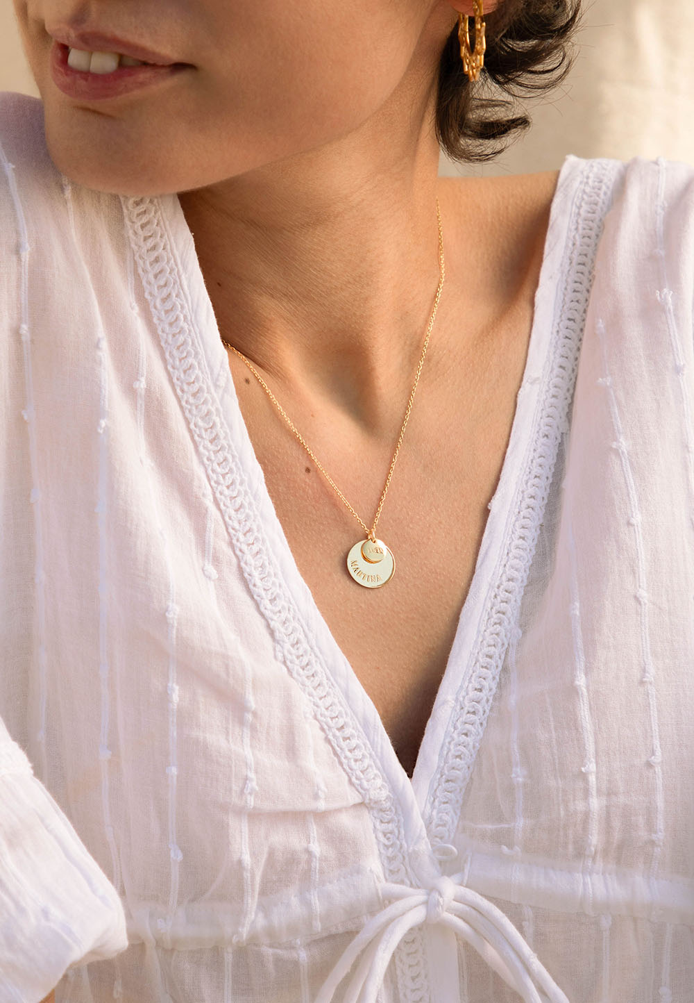 PERSONALISIERTE HALSKETTE MIT DOPPELPLÄTTCHEN GOLD