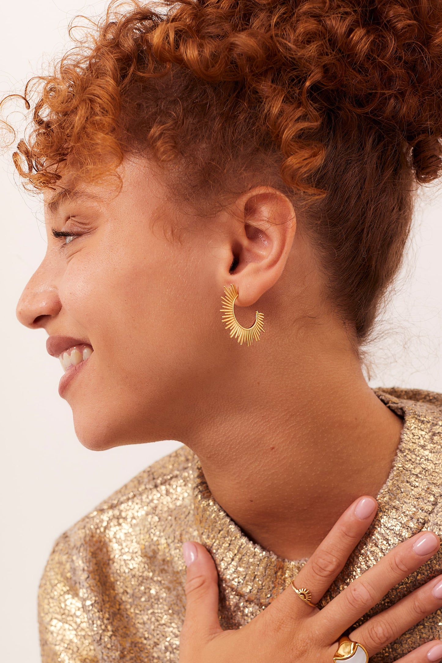 ORECCHINI EZHIL (35MM) PLACCATI IN ORO