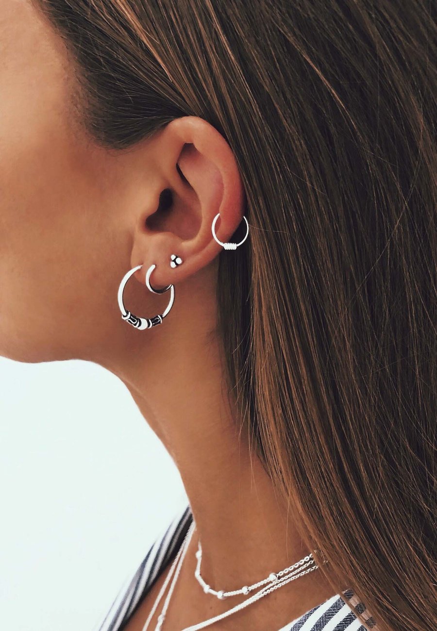 BOUCLES D'OREILLES ELLORA (20MM)