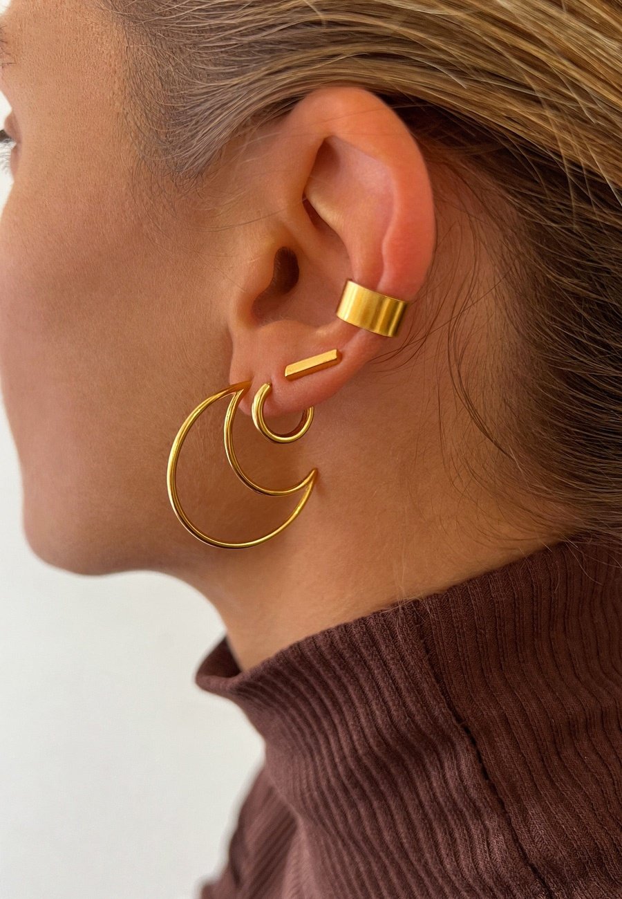 Pendientes de Aro con Luna Oro