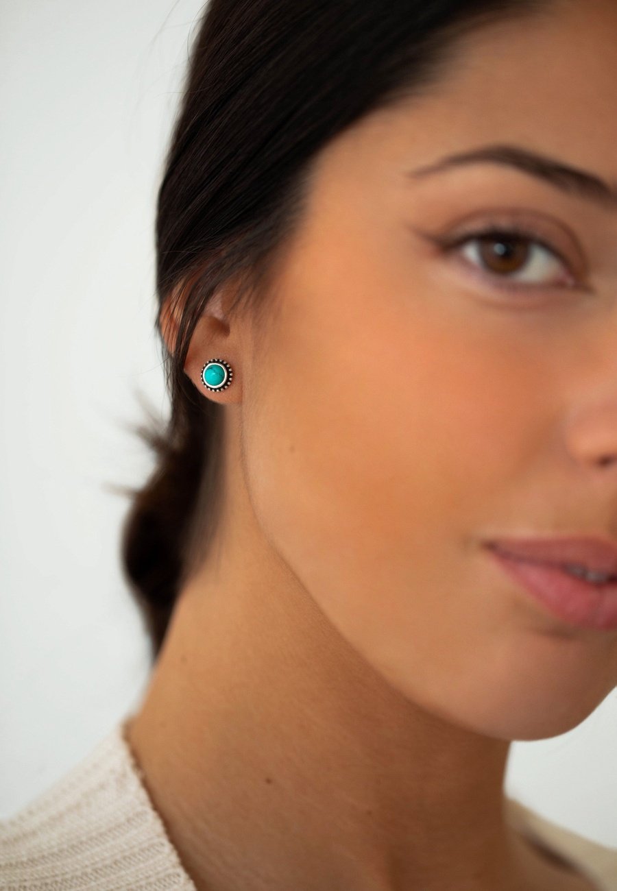 pendientes con turquesa ratna