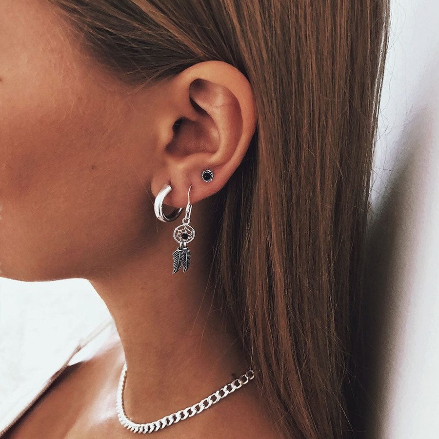 Pendientes VAALA con los pendientes ACHALA (16mm) y TALIT y collar SUNDAR.