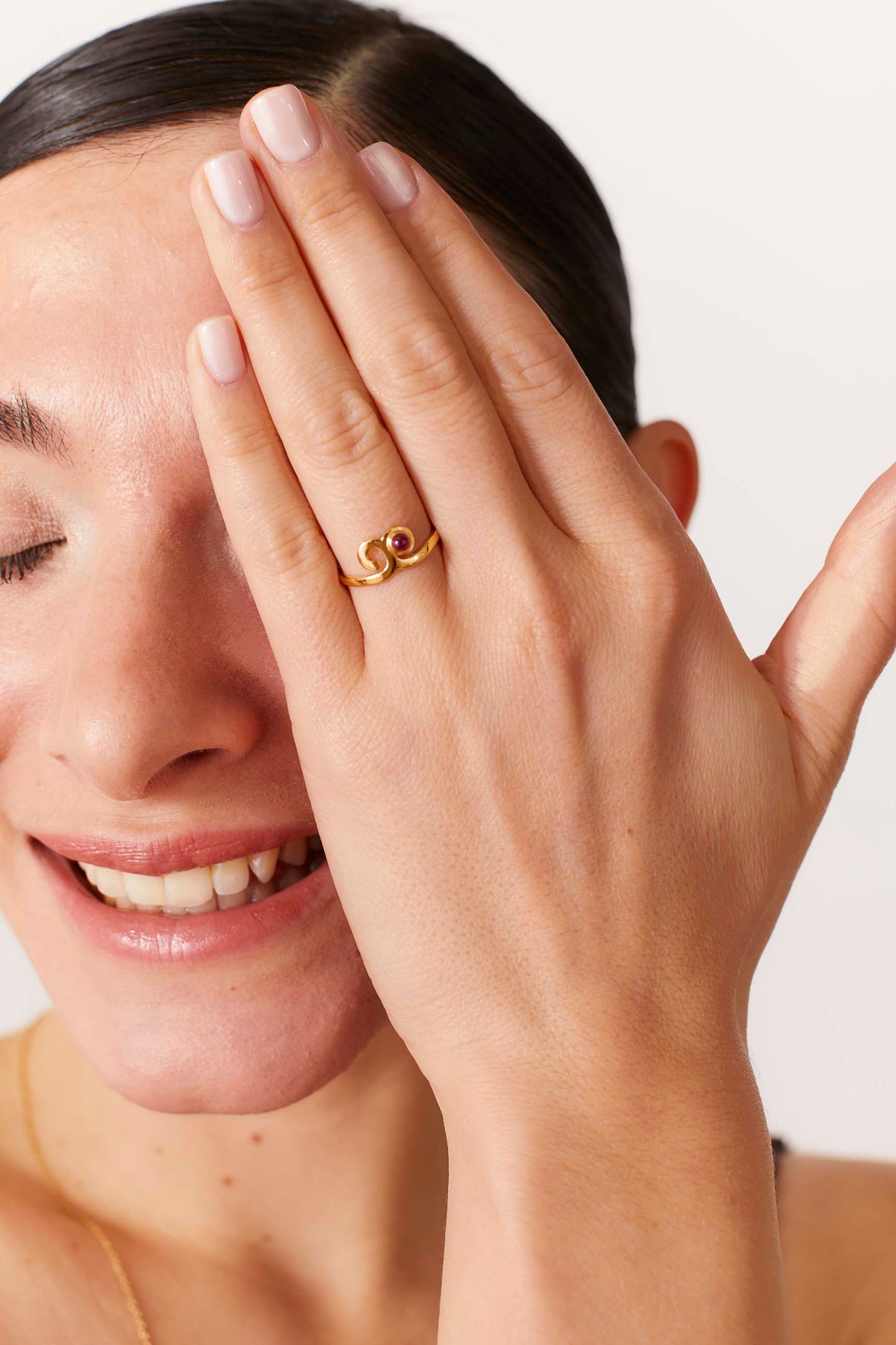 ANILLO ZODIACO BAÑADO EN ORO