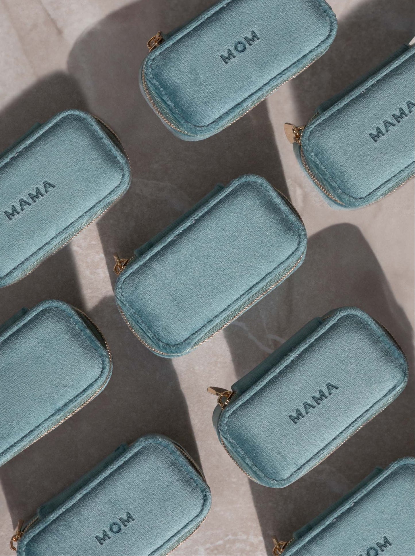 PERSONALISIERTE SCHMUCKSCHATULLE SHANAYA BLAU