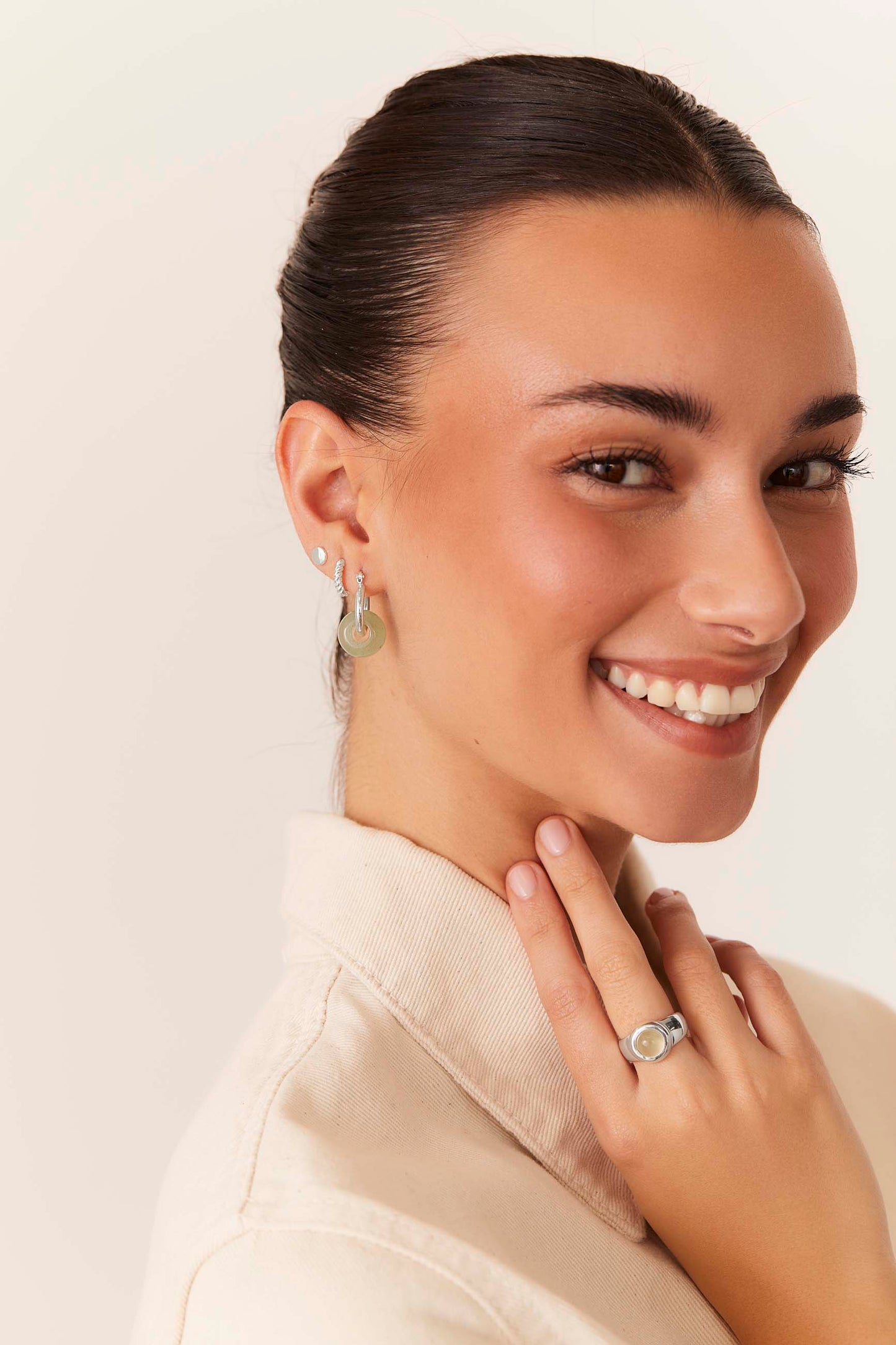 BOUCLES D'OREILLES KAMALA PIERRE AMAZONITE (16MM)