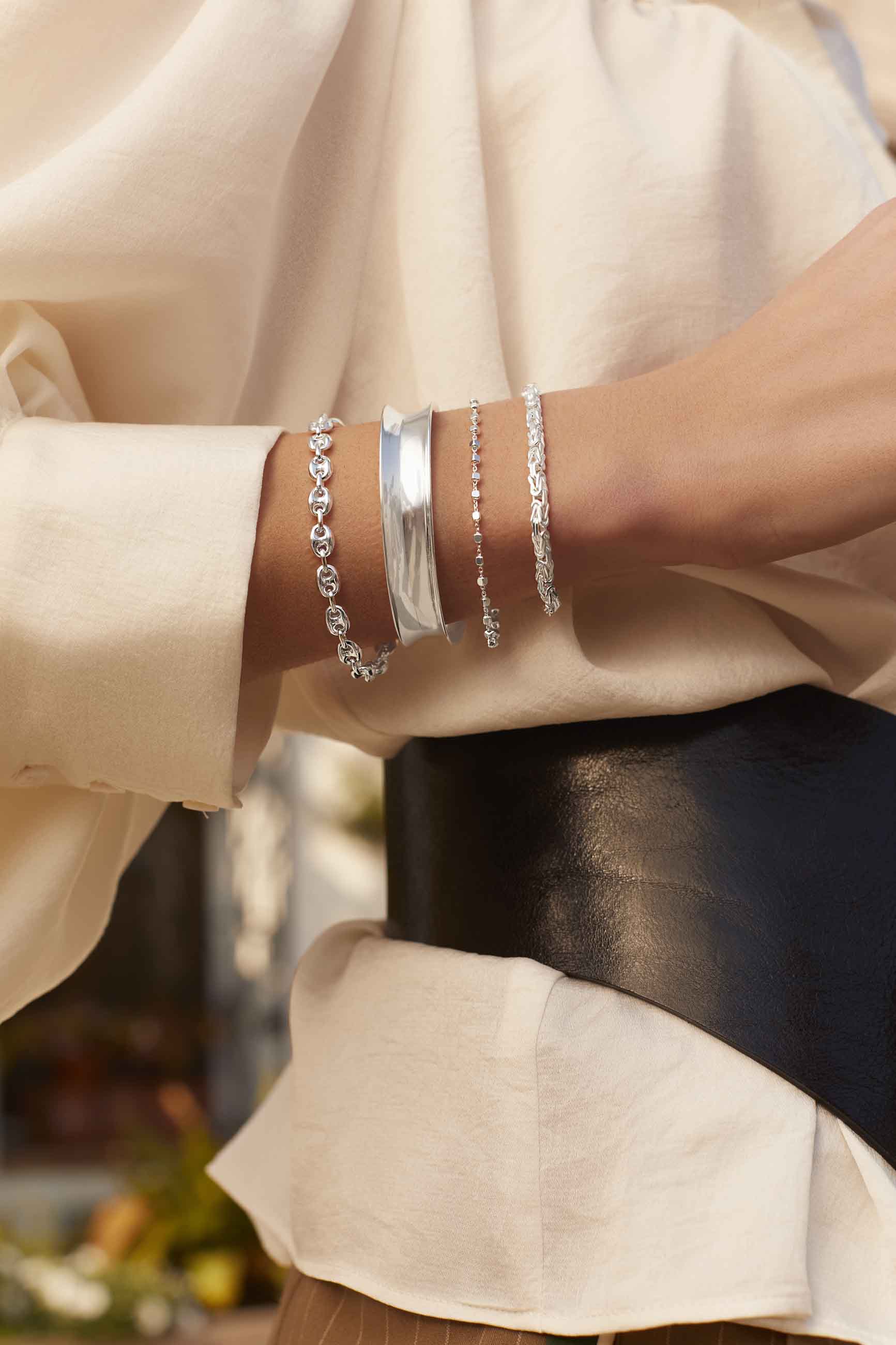 Set di bracciali in argento sterling: bracciali minimalisti Boho, 7 pezzi fatti a mano - Italia Set di bracciali in argento sterling: bracciali minimalisti Boho, 7 pezzi fatti a mano - Italia