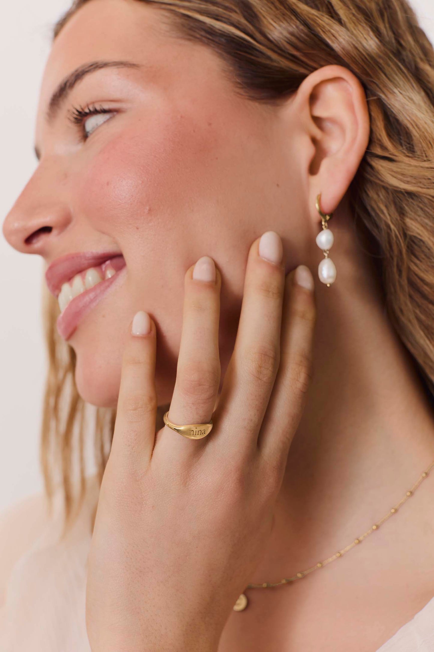 ANILLO PURNIT GRABADO BAÑADO EN ORO