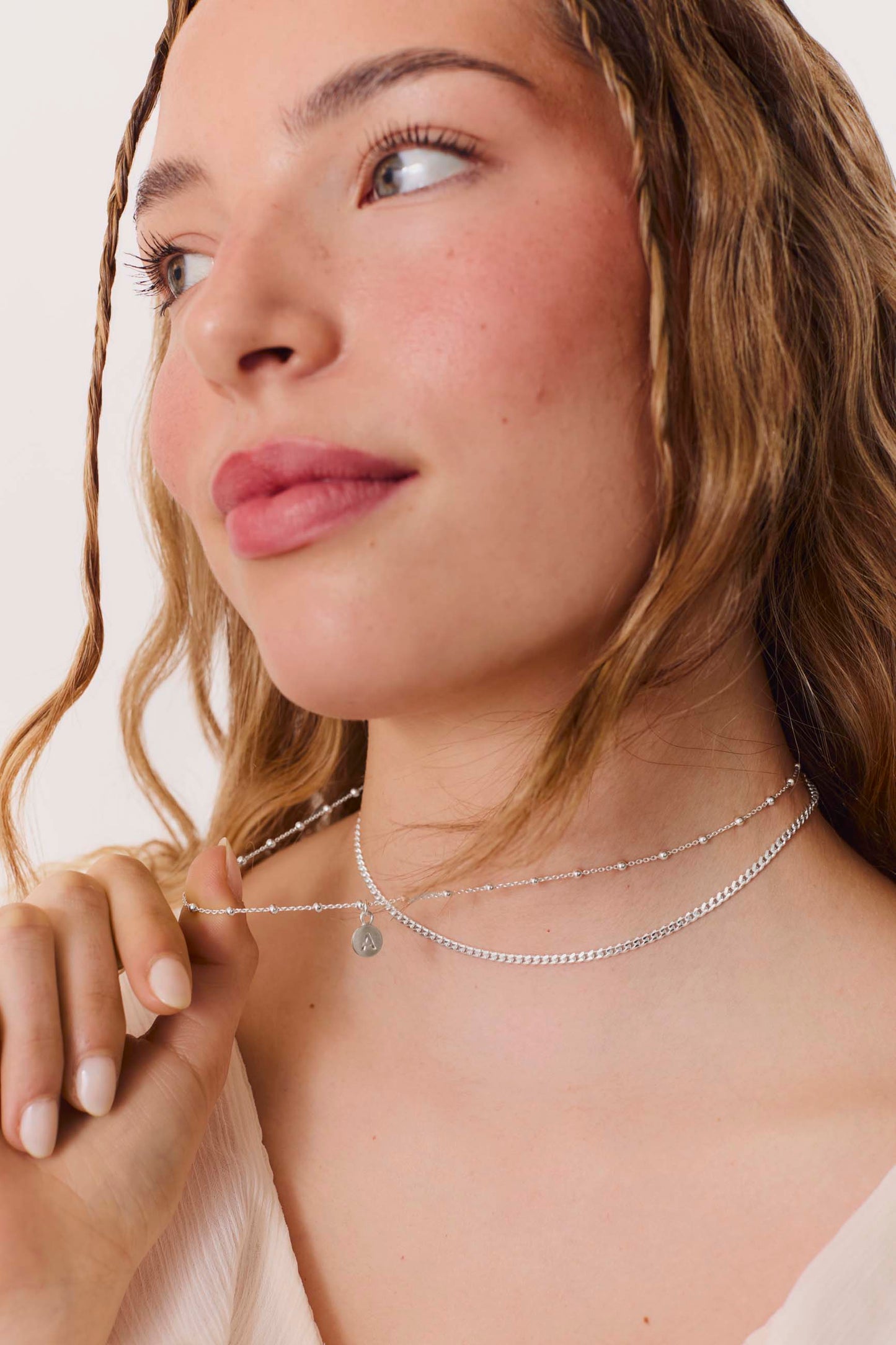 ANUK LETTER PLATE NECKLACE