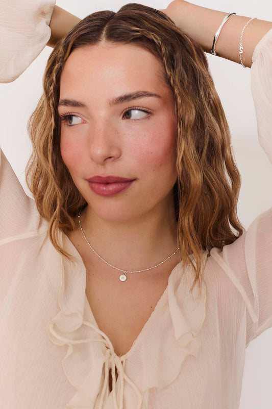 COLLAR ANUK LETRA CHAPA