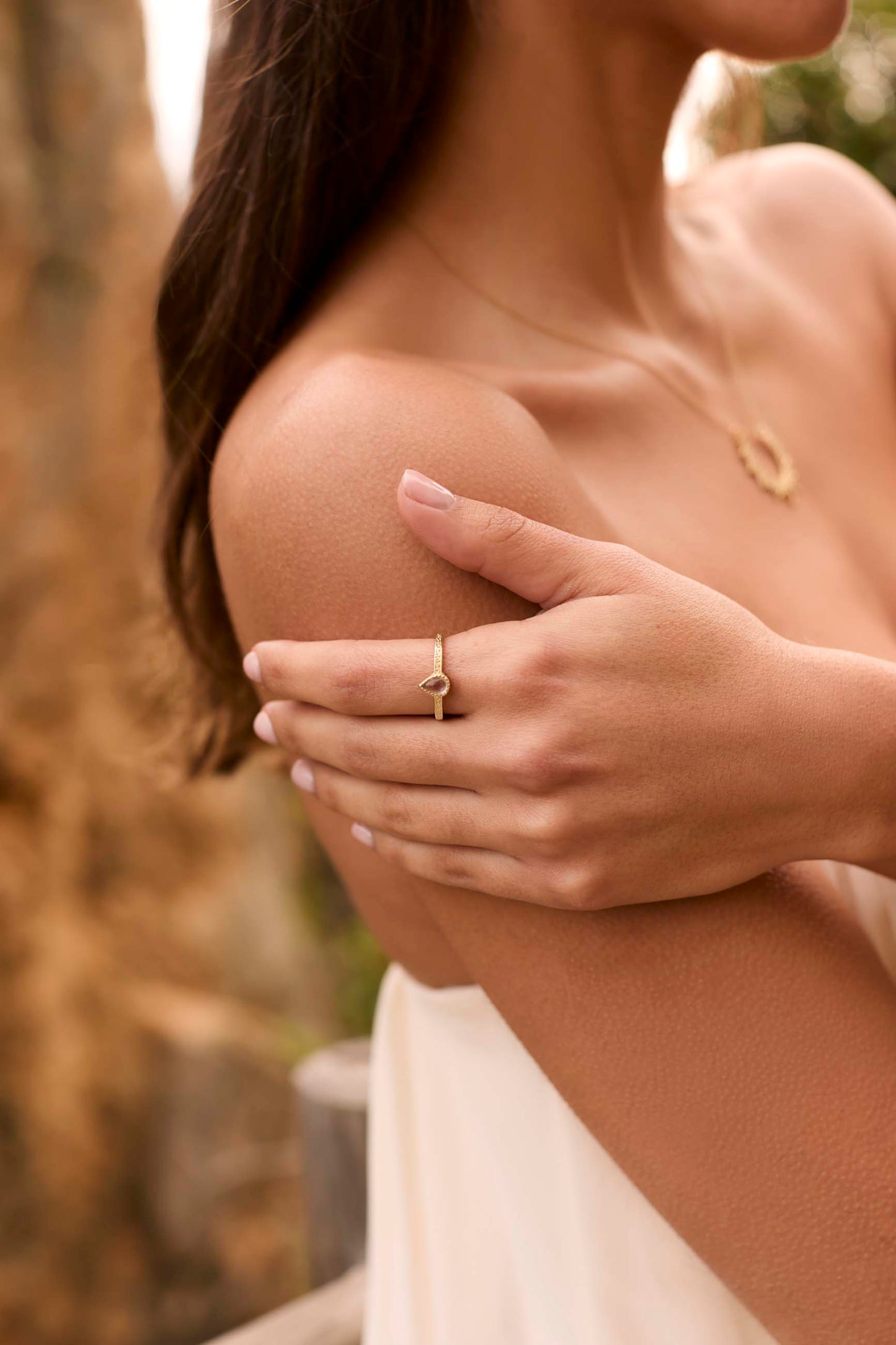 LANKA BLUE TOPAZ GOLD RING