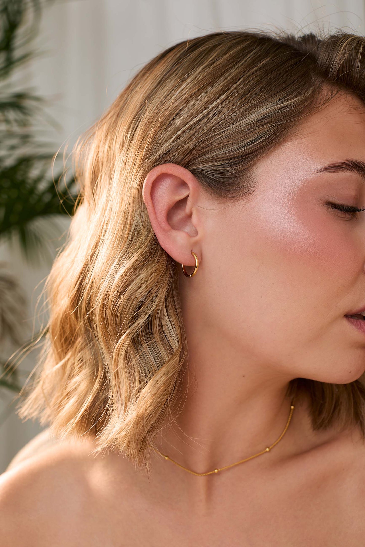 JABARI EARRINGS GOLD (16MM)