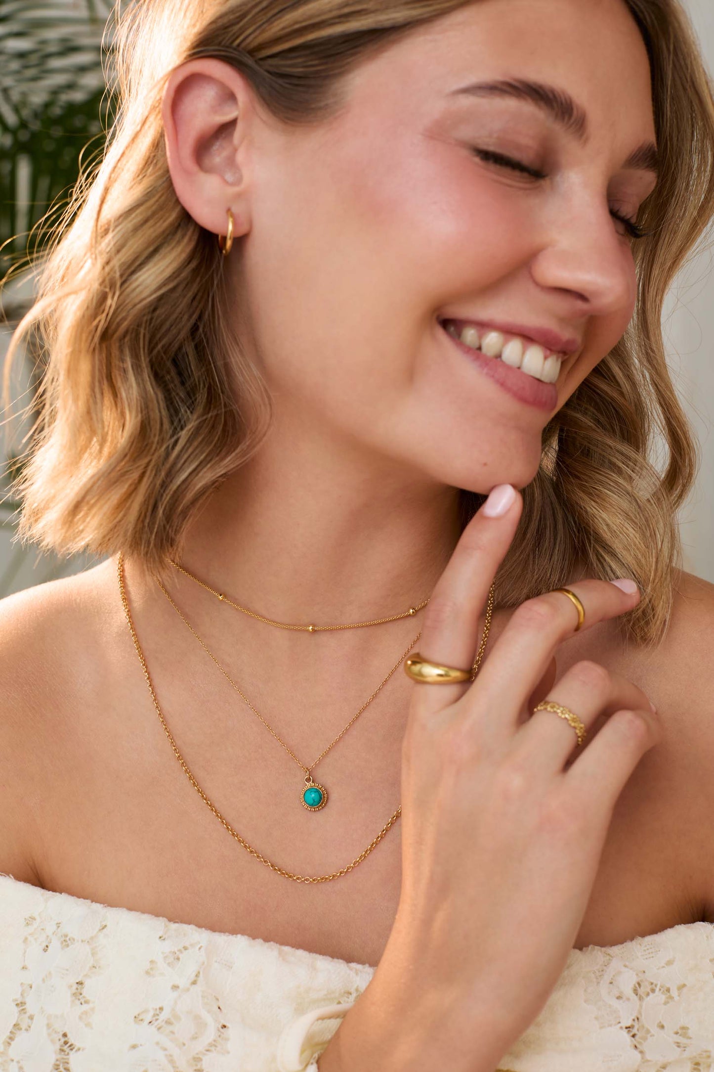 COLLAR SAVATI TURQUESA BAÑADO EN ORO