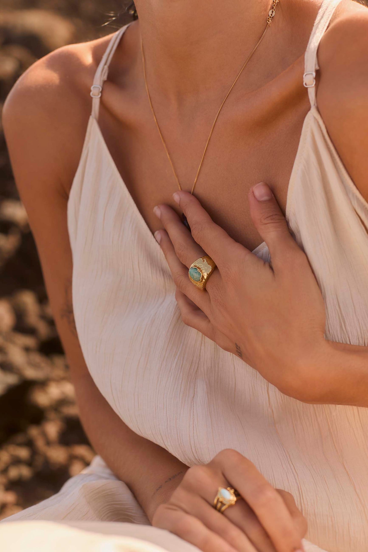 ANILLO PRAKTI BAÑADO EN ORO