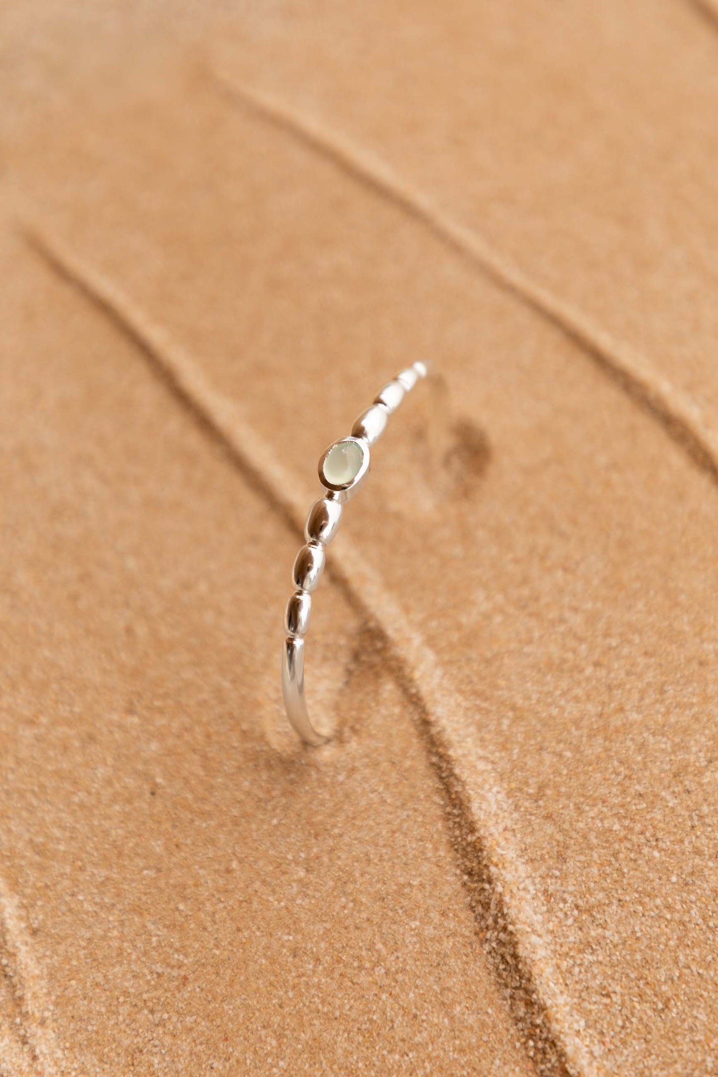 Brazalete Kirit Plata Foto Bodegon