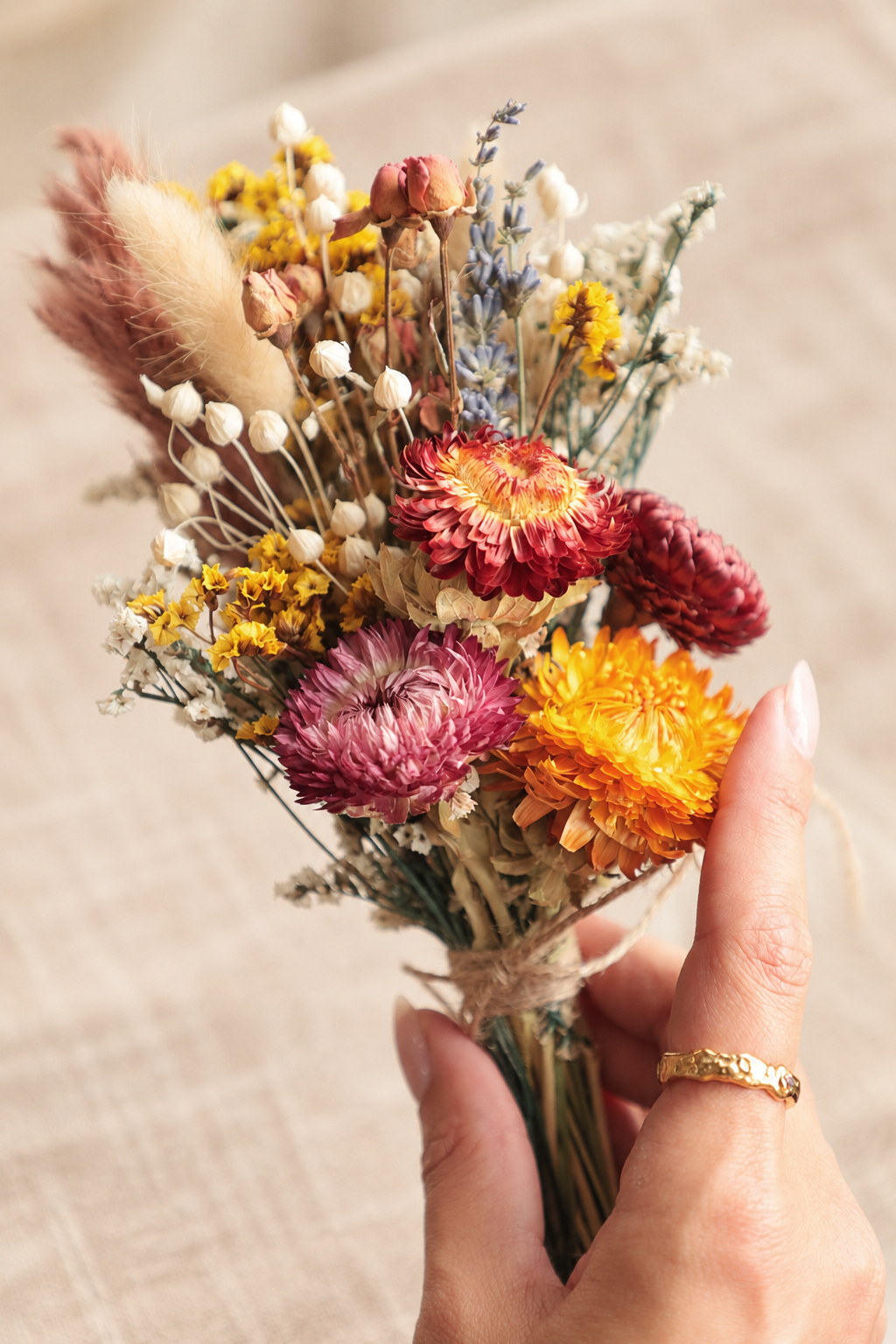 STRAUSS AUS TROCKENBLUMEN