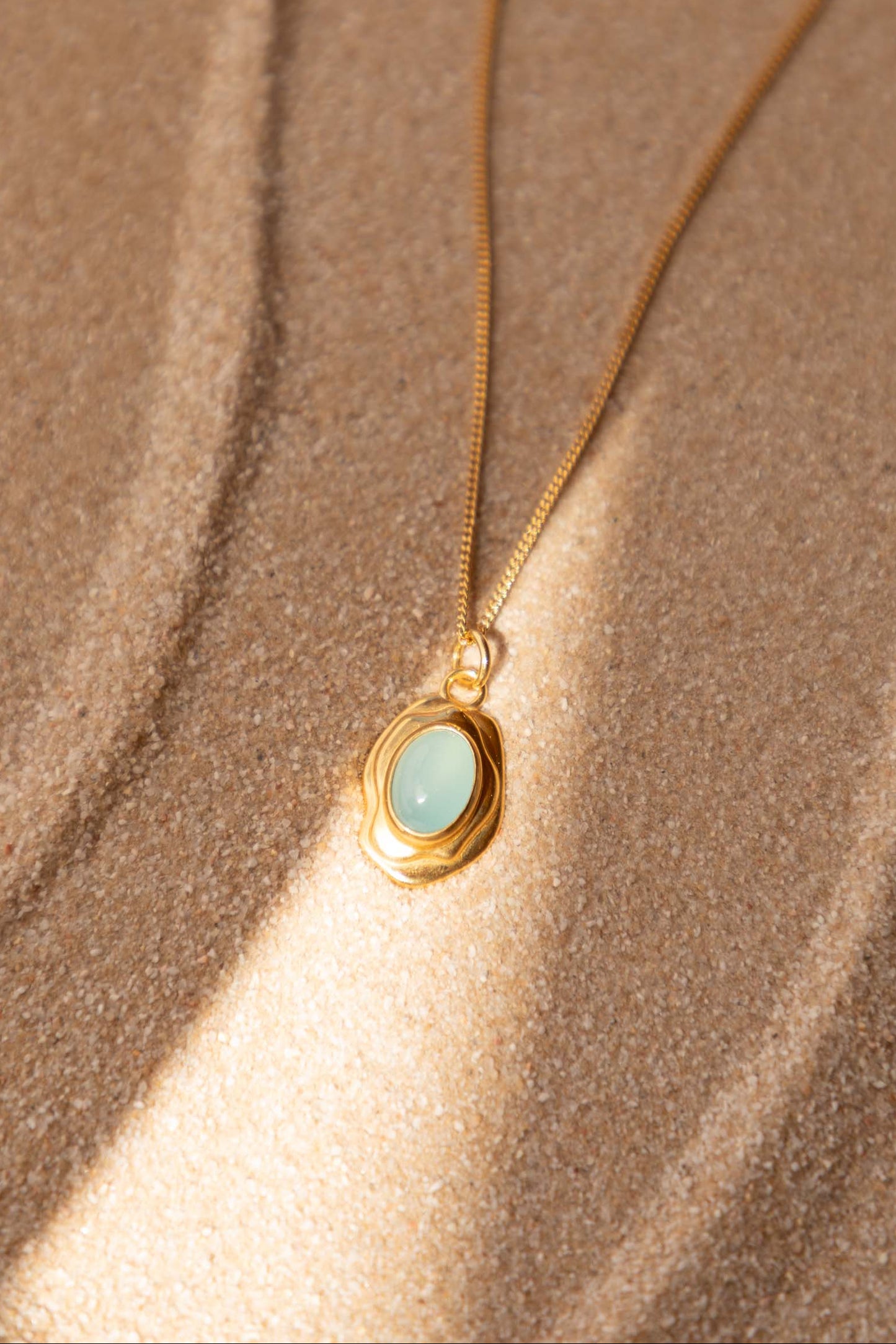 Collar Halchal Oro Foto Bodegon