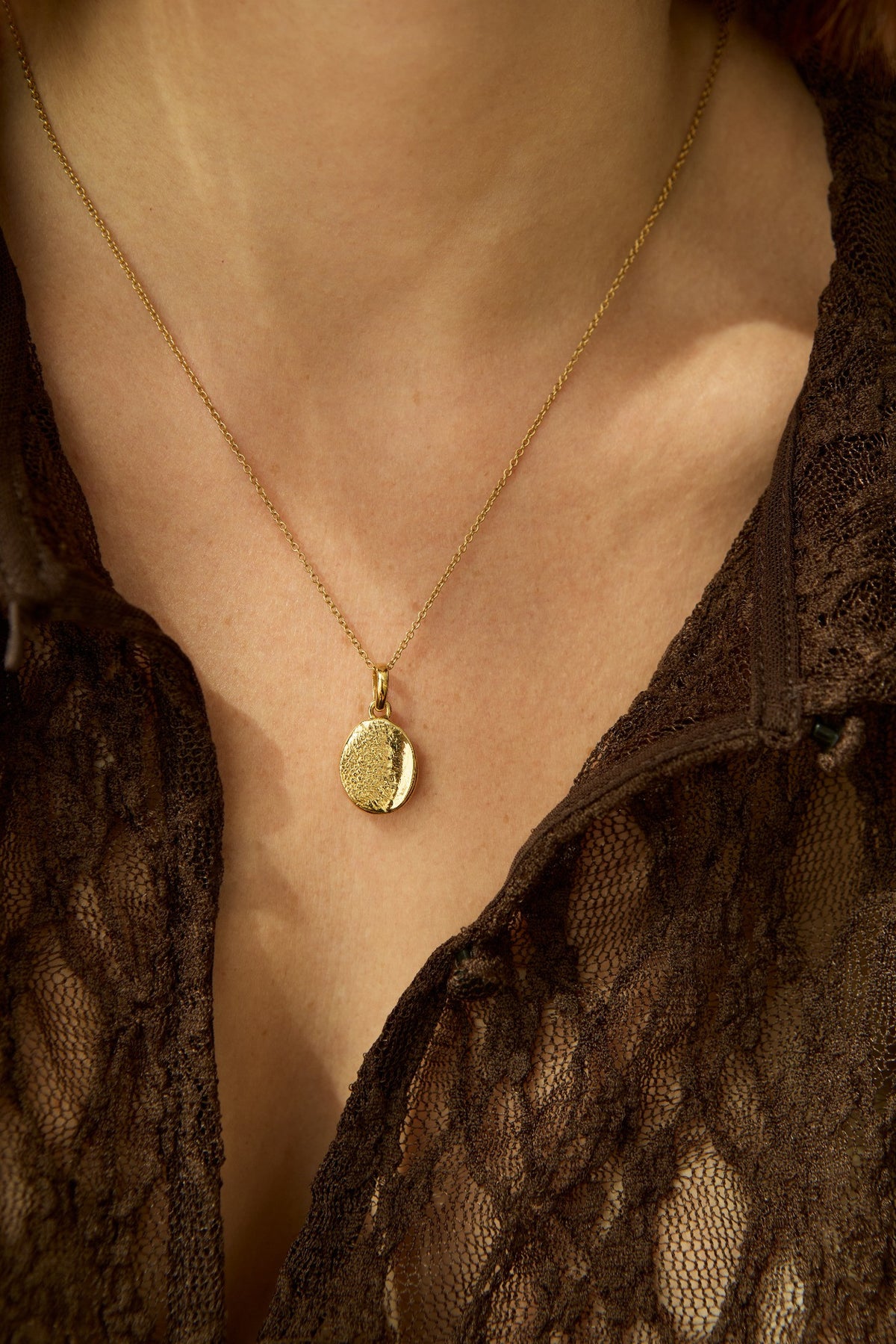 COLLAR MUHAR BAÑADO EN ORO