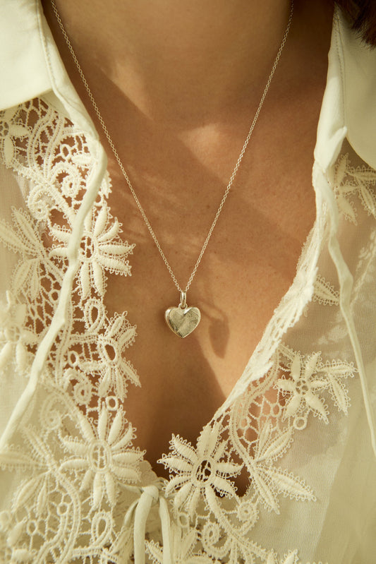 COLLAR ZINDAGI