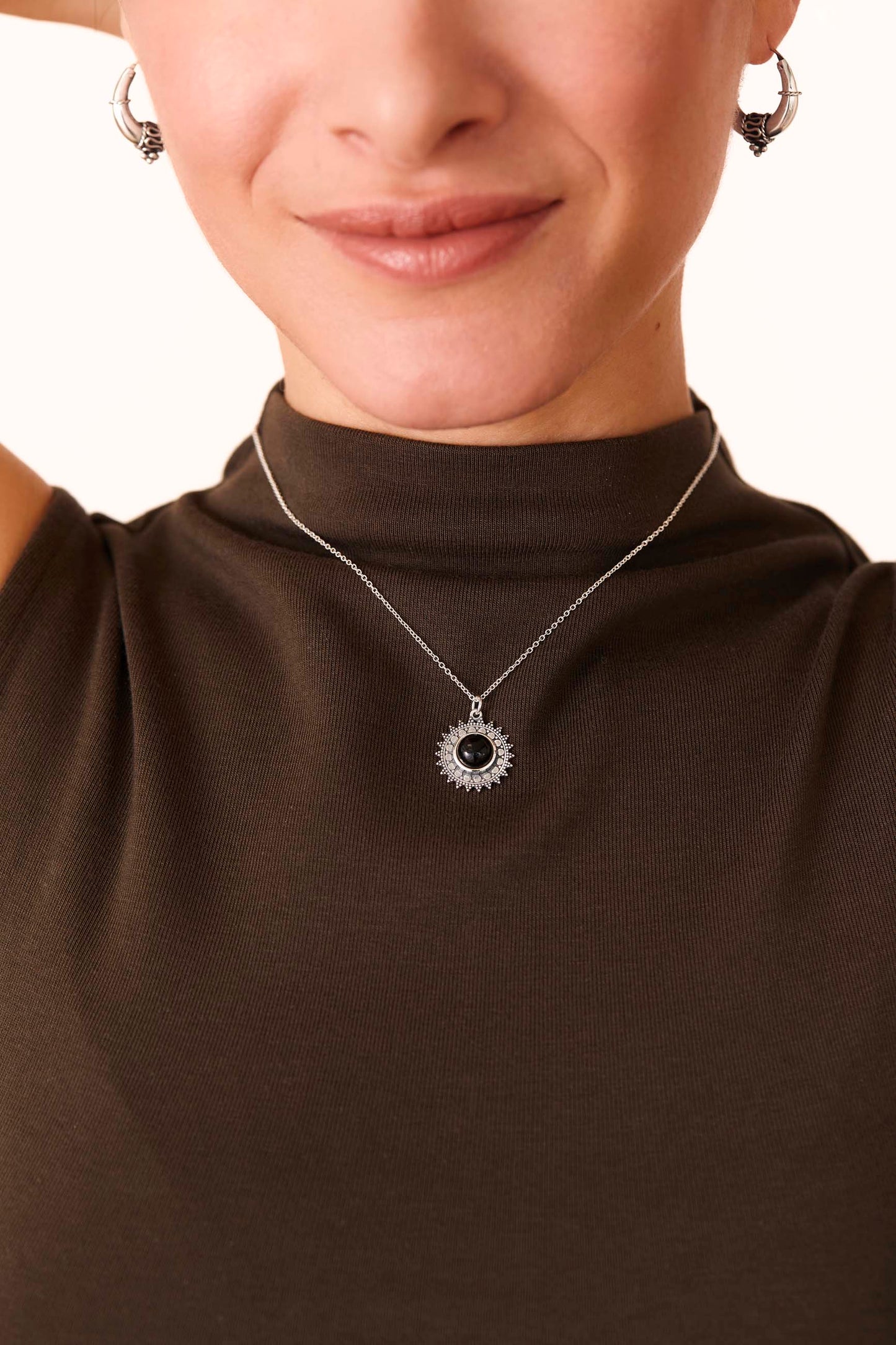 HANITA ONYX NECKLACE