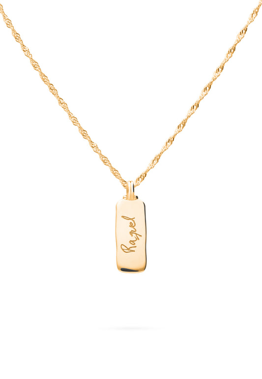 COLLAR CHAPA IRREGULAR PERSONALIZADO CON TU LETRA BAÑADO EN ORO