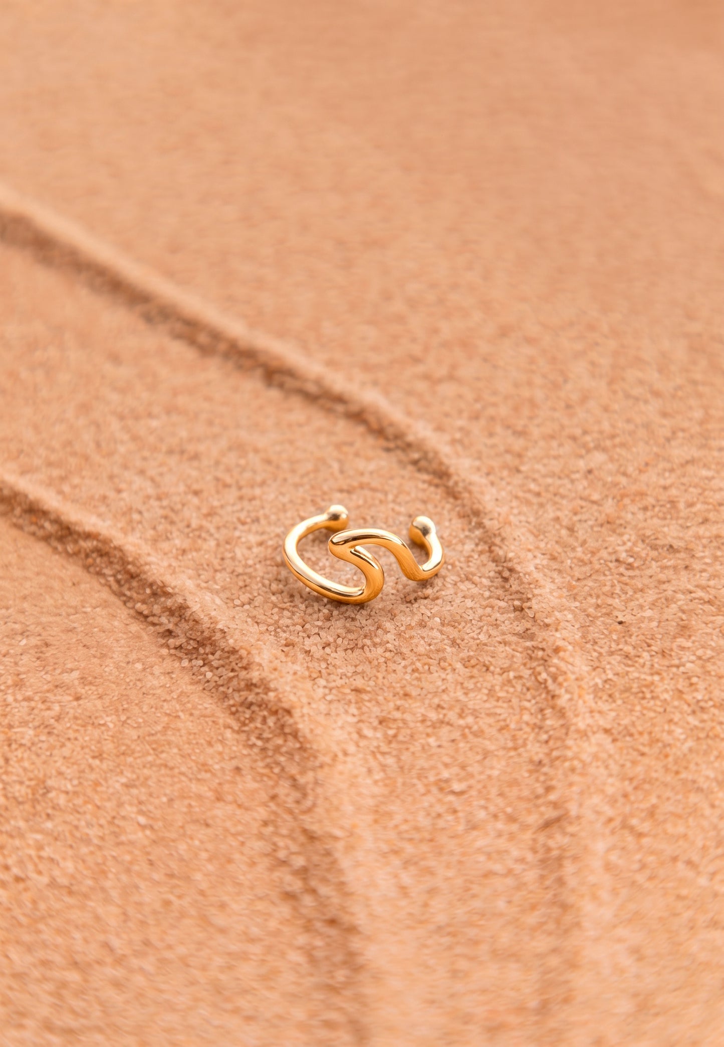 NIMI EAR CUFF 22K GOLD PLATED