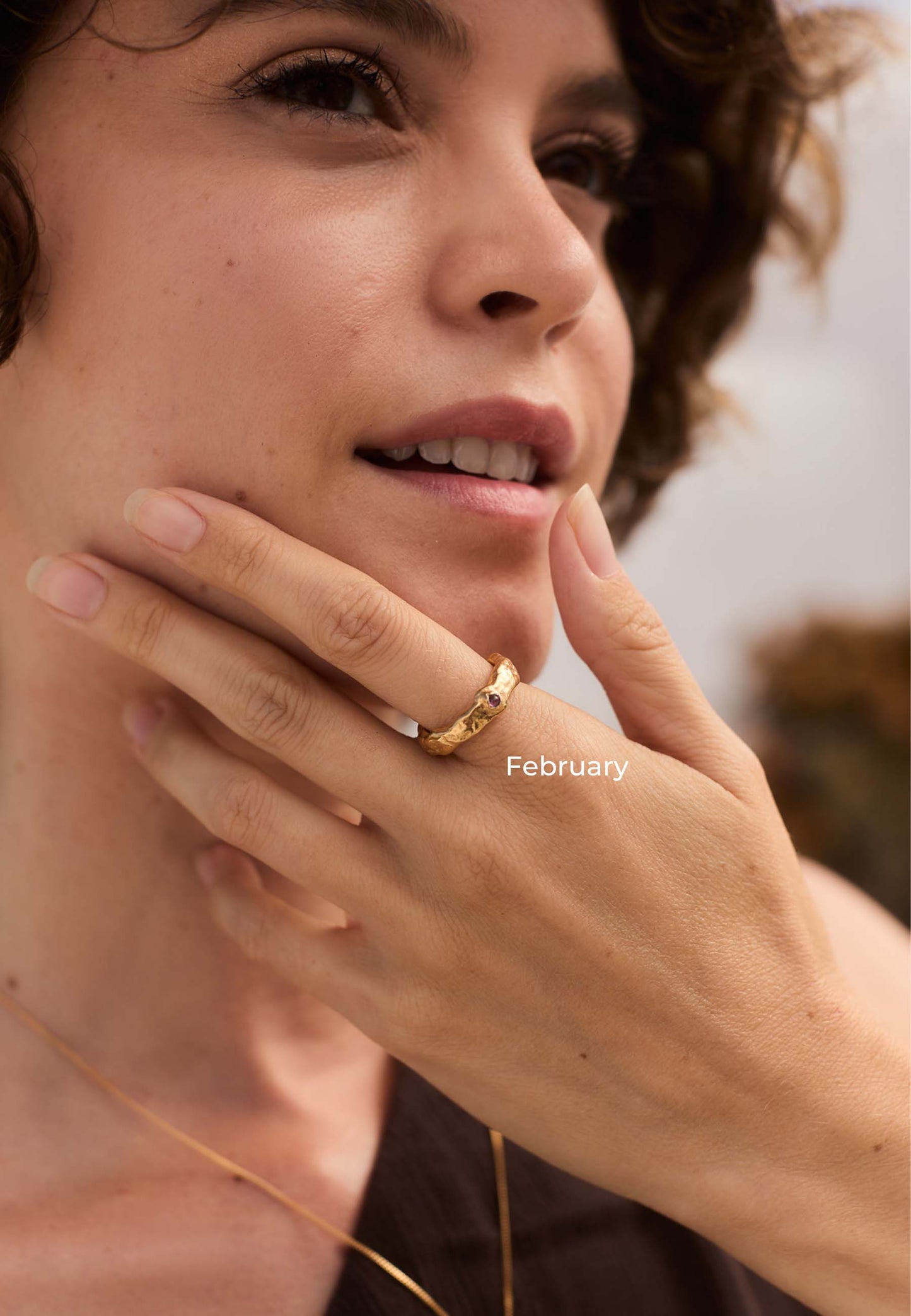 ANILLO PIEDRAS DE NACIMIENTO BAÑADO EN ORO