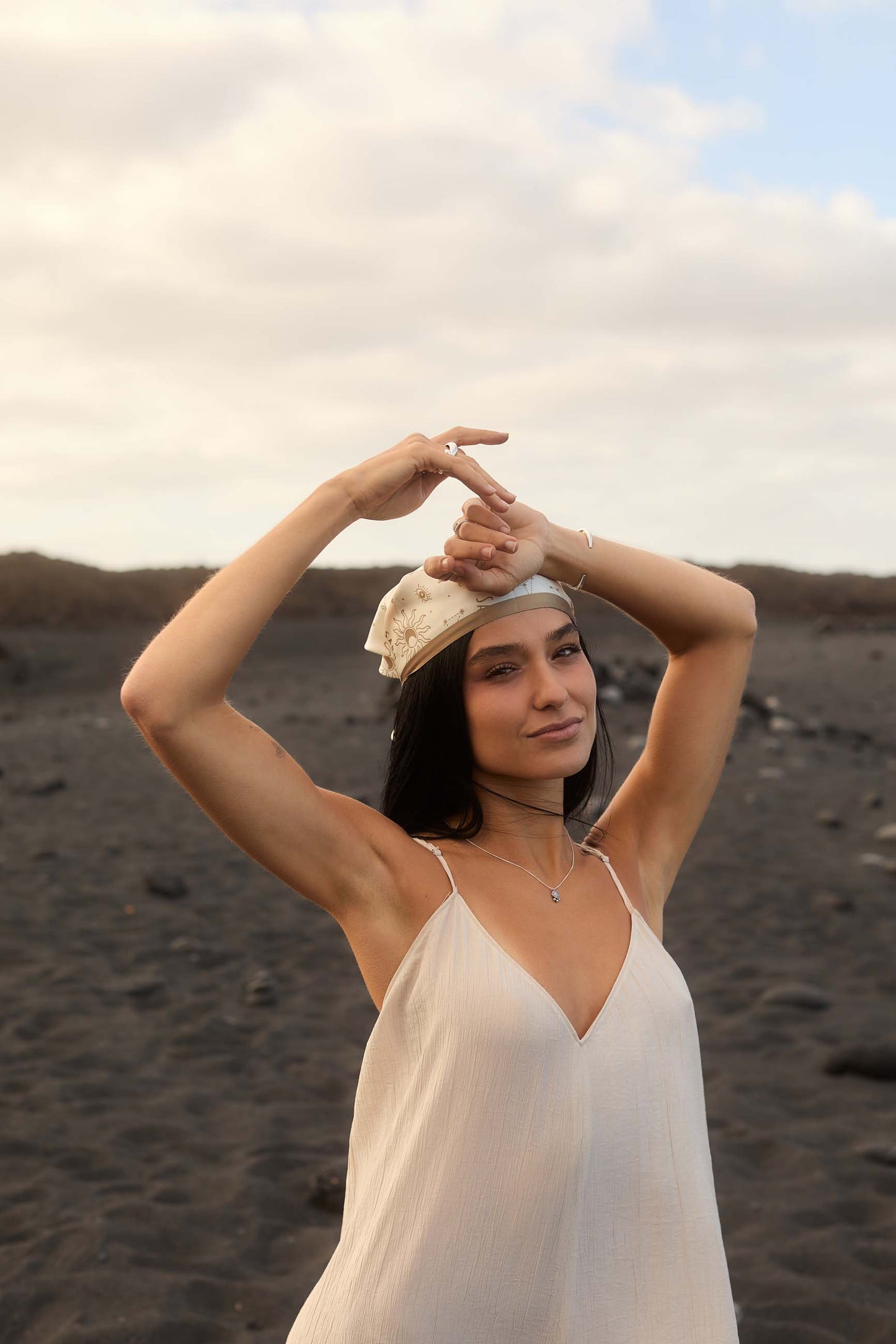 VIVIDH SCARF (10 YEARS)