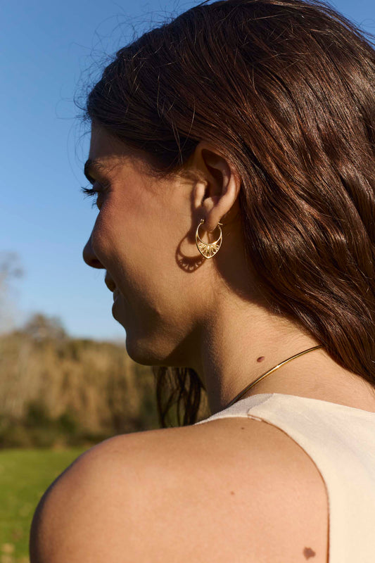 PENDIENTES JARH (13MM) BAÑADOS EN ORO