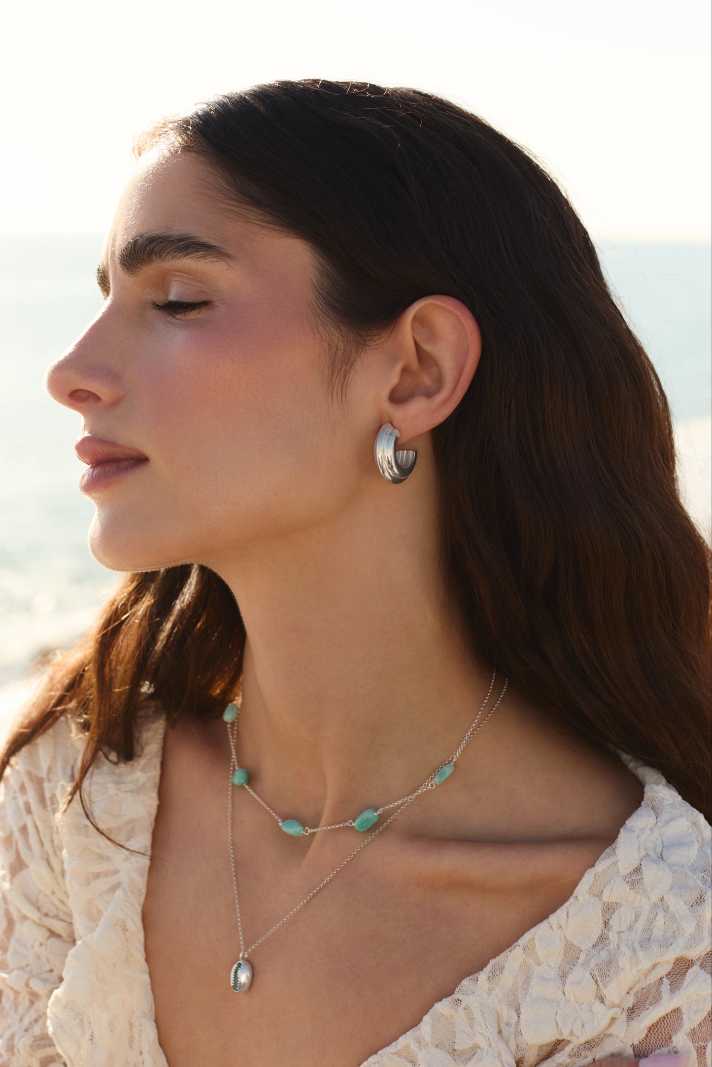 AMBIKA EARRINGS (25MM)