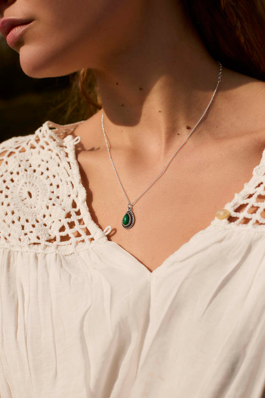 COLLAR KATAM MALAQUITA